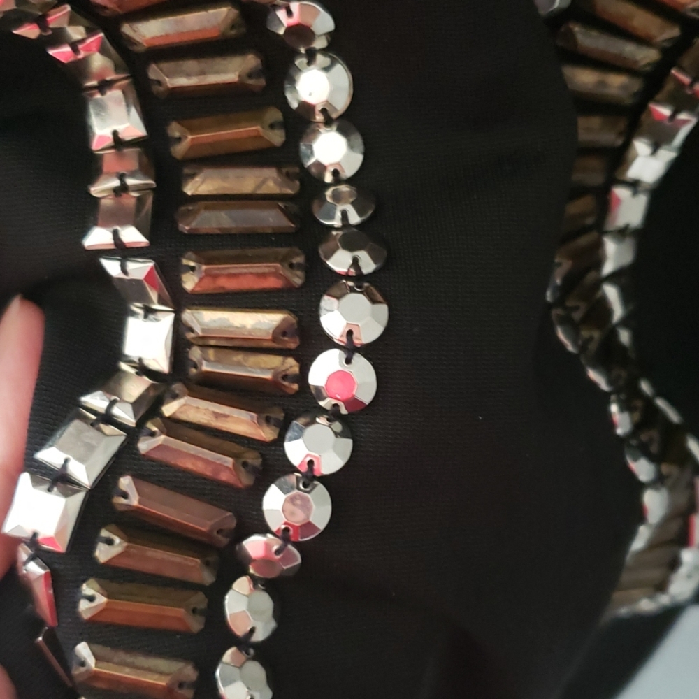 Dress - Picture 3 of 6